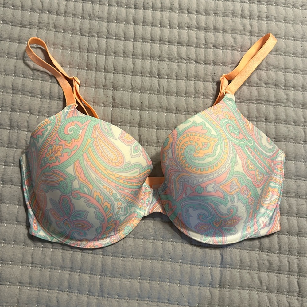 Victoria’s Secret perfect coverage bra